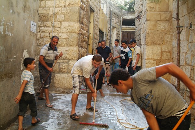 صورة جامع برجا الكبير يَغسلُ ما حوله