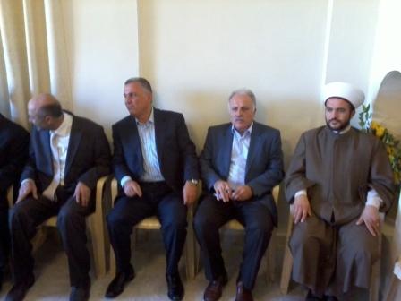 صورة الجماعة الإسلامية تستقبل المهنئين بعيد الفطر