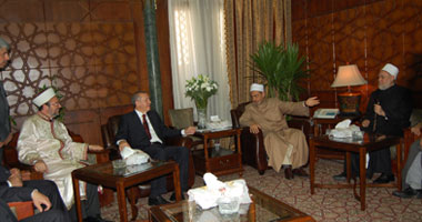 صورة الطيب أردوغان : الأزهر الشريف مرجعية المسلمين