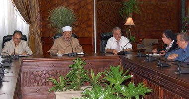 صورة شيخ الأزهر يحذّر النظام السوري