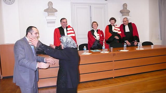 صورة زغاريد برجاوية في جامعة بواتييه الفرنسية