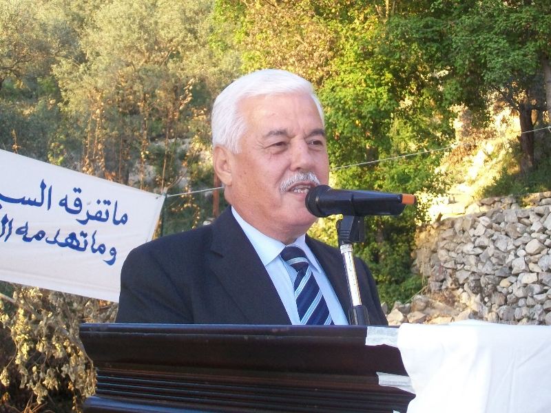 صورة أهالي المعبور يعترضون على مشروع المركز الثقافي