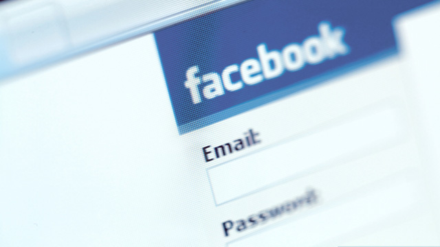 صورة الفايسبوك : سيرة ذاتية من نوع آخر