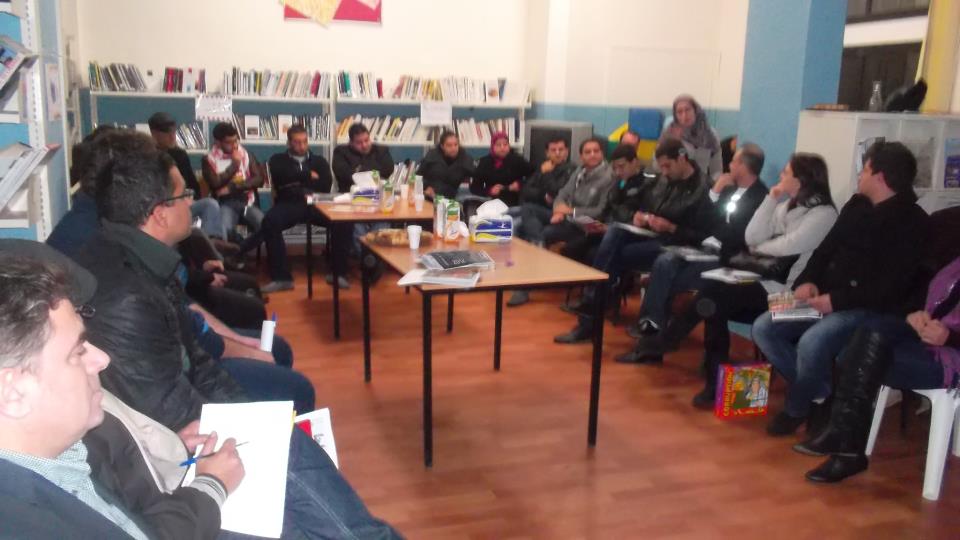 صورة ولَو ! بِكَفّي … حوار الأجيال في المكتبة العامة