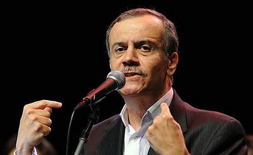 صورة الفنان أحمد قعبور … غداً في أرض أجداده ببرجا الشوف