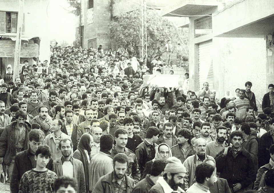 صورة الشهيد جلال … رائحة دمائك على ثيابي