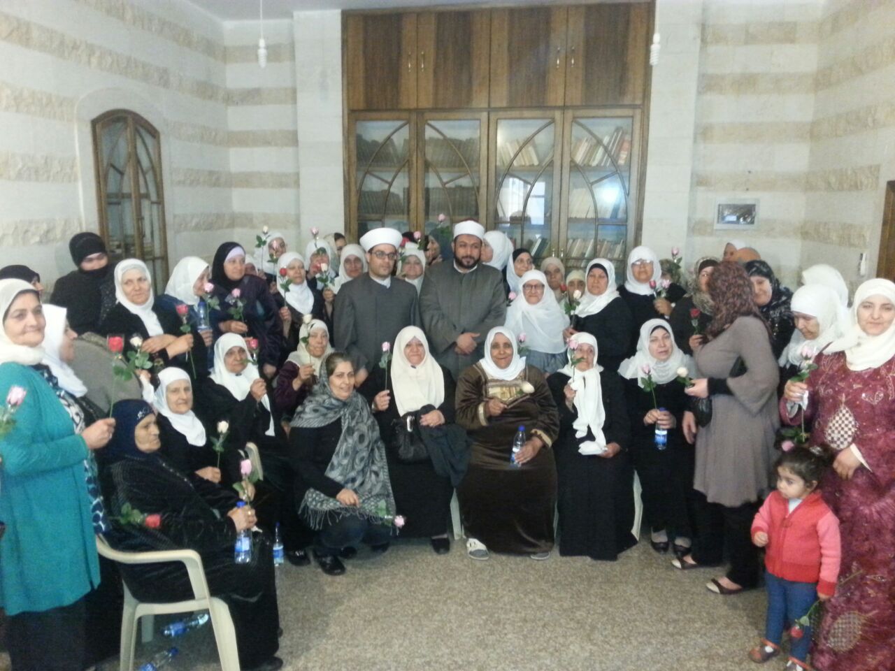 صورة جامع برجا الكبير يحتفي بجاراته في اليوم العالمي للأم