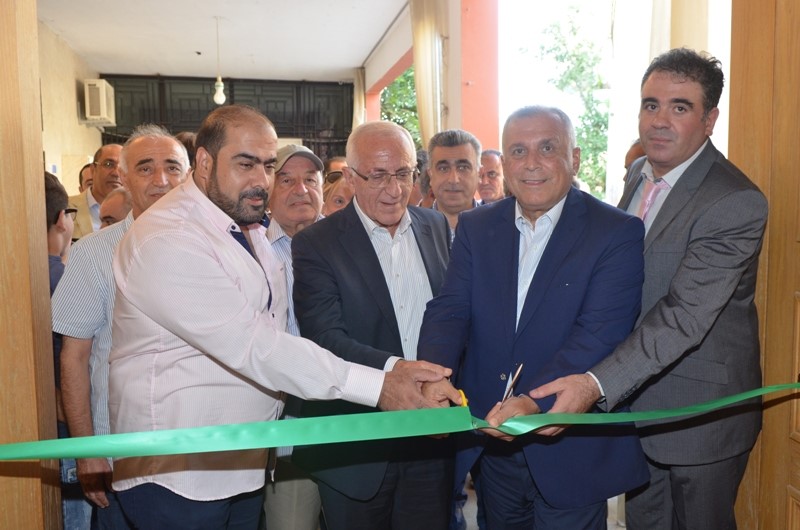 صورة ترو يرعى المعرض الأول للطوابع والعملات في برجا