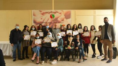 صورة النجدة الشعبية في برجا تخّرج الدفعة الأولى في الخياطة والكمبيوتر