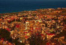 صورة برجا الشوف كما تبدو صباحَ يوم كانونيّ